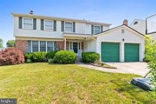 15 WAVERLY Road – photo 1