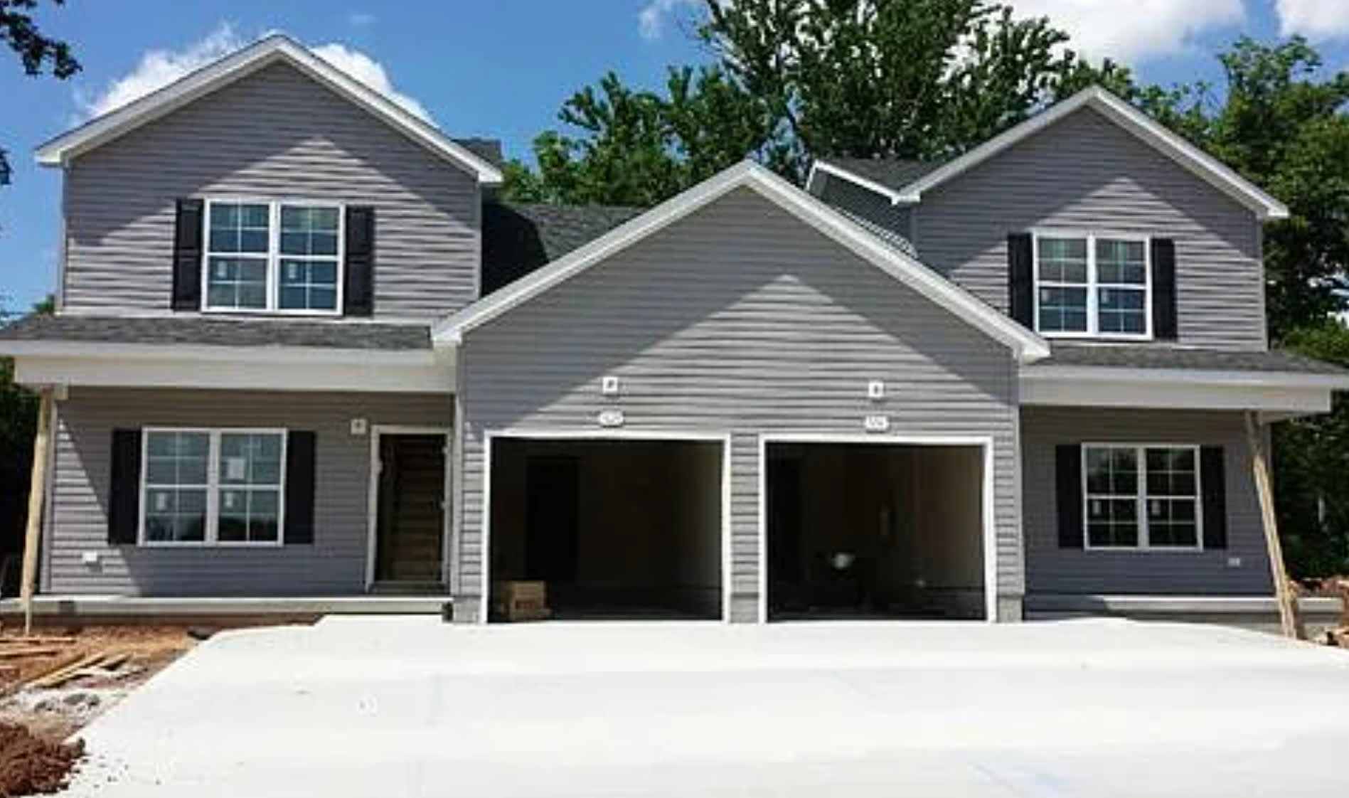 330 Walnut Creek Drive – photo 1 of 10