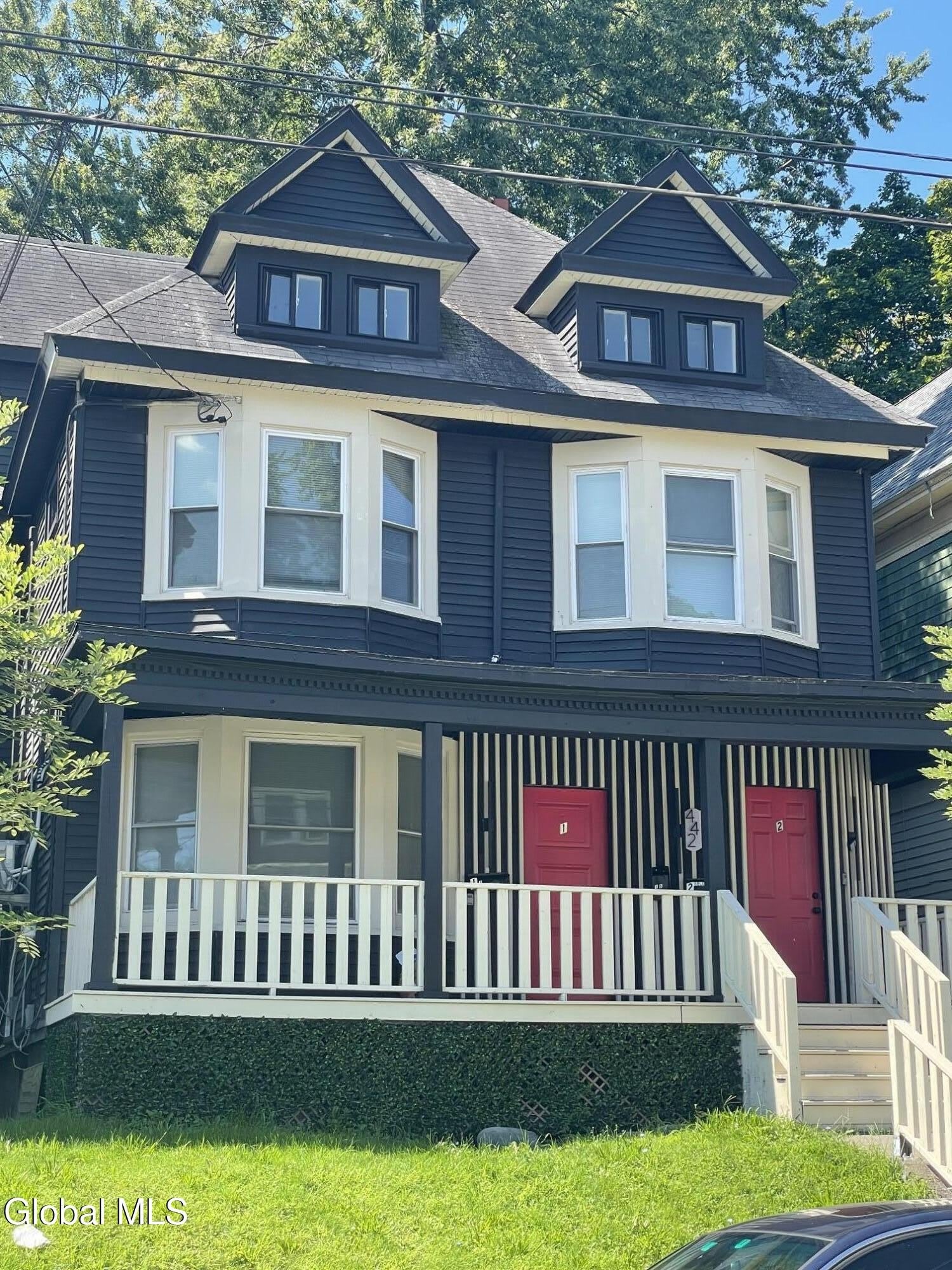442 Hudson Avenue – photo 1