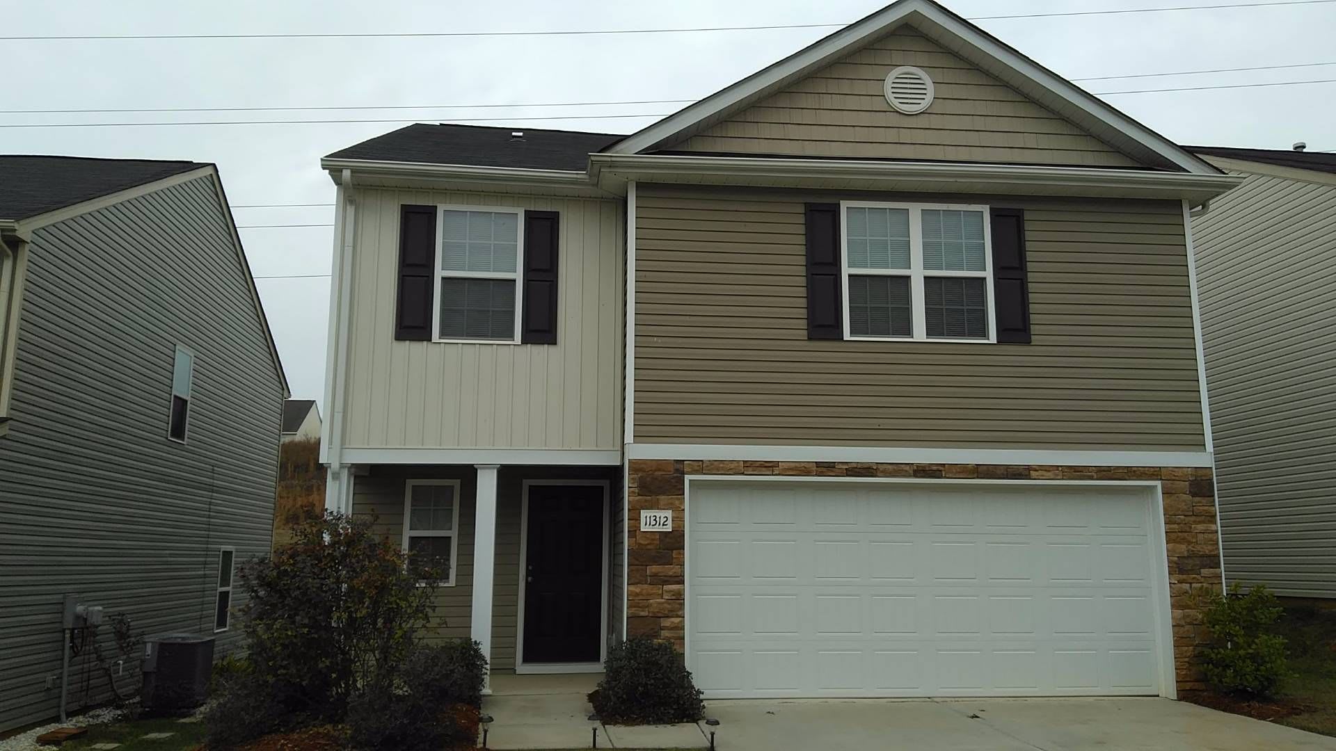 Beautiful Home Near University Area – photo 1 of 156