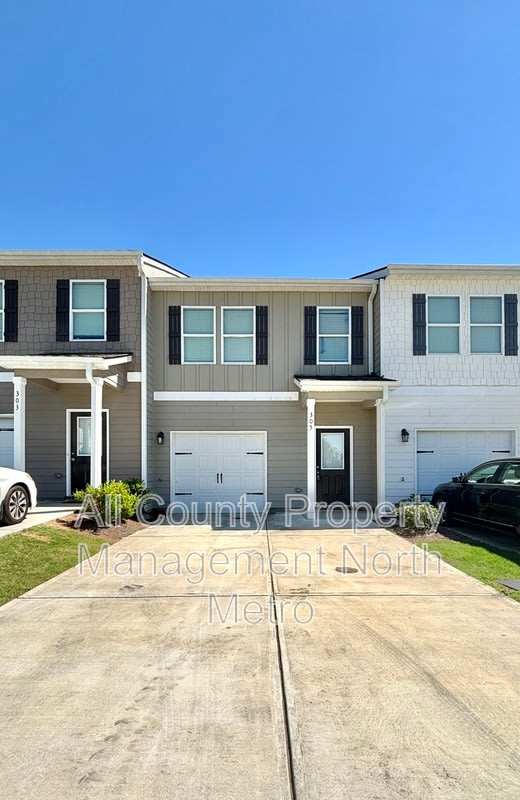 305 Rolling Green Road – photo 1