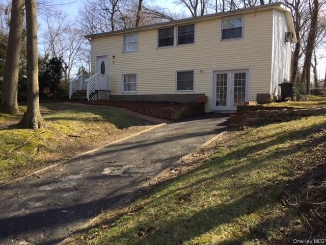 10 Woodchuck Lane – photo 1 of 20