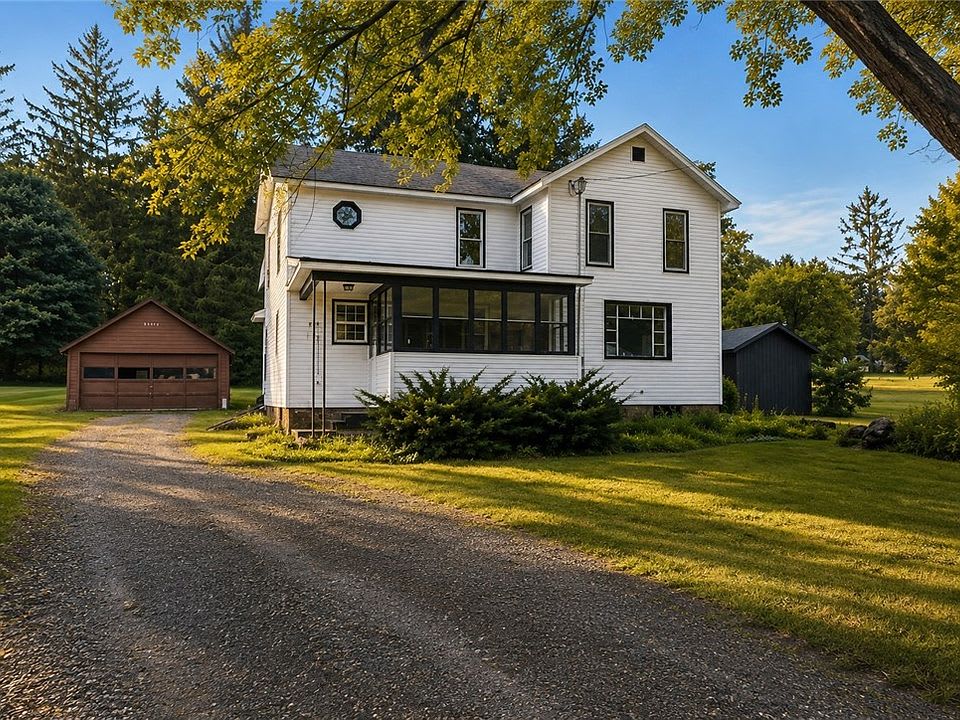 3989 Dean Road – photo 1 of 13