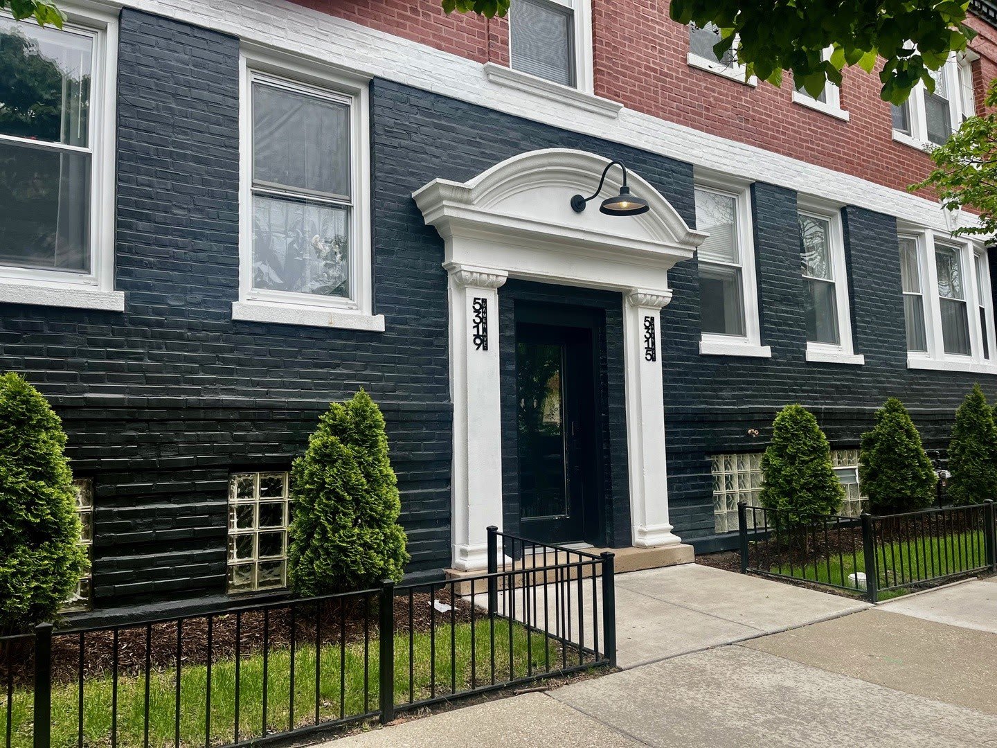 5325 N Damen Avenue – photo 1