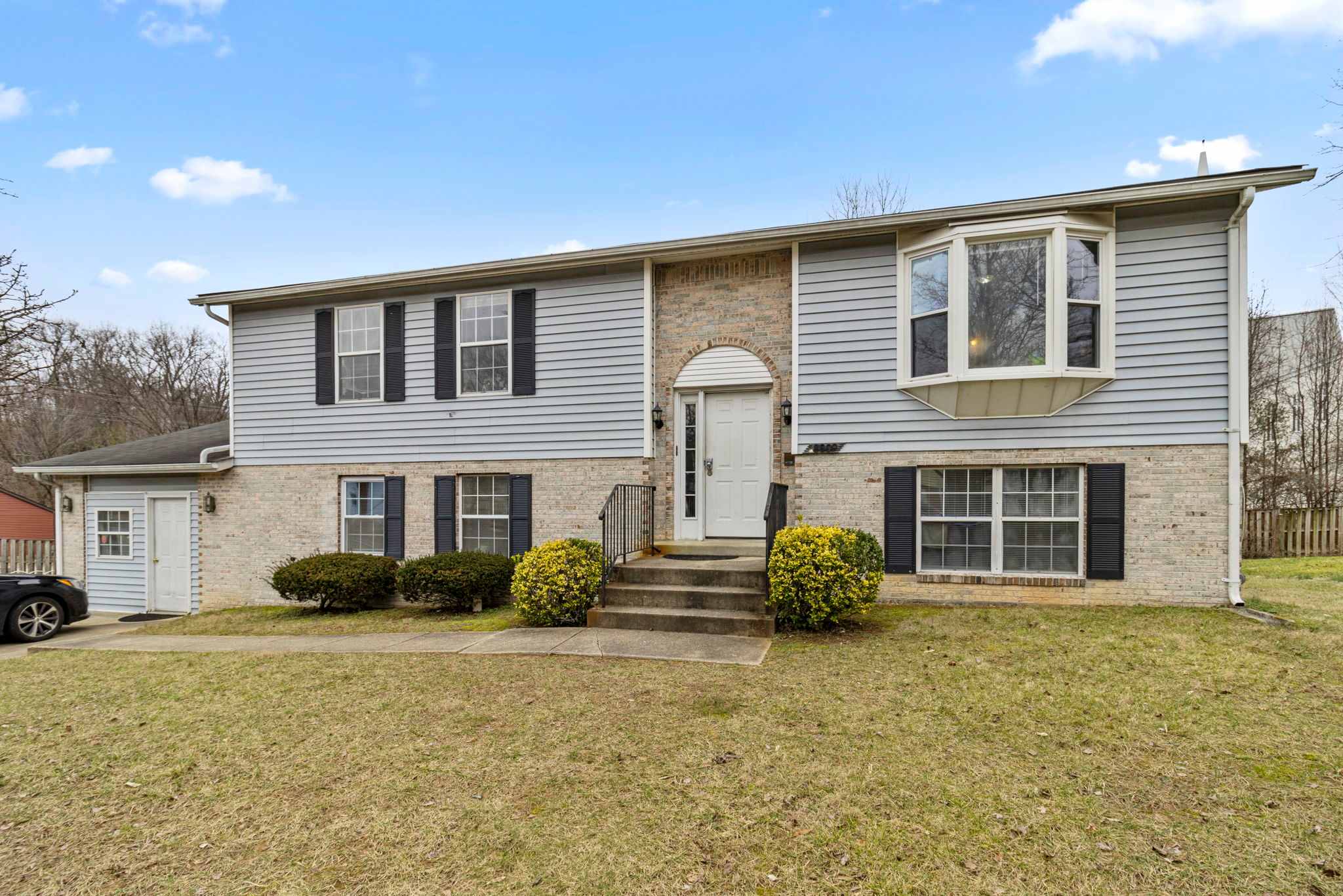8809 38th Avenue – photo 1