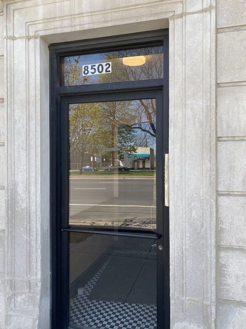 8502 S Stony Island Avenue – photo 1