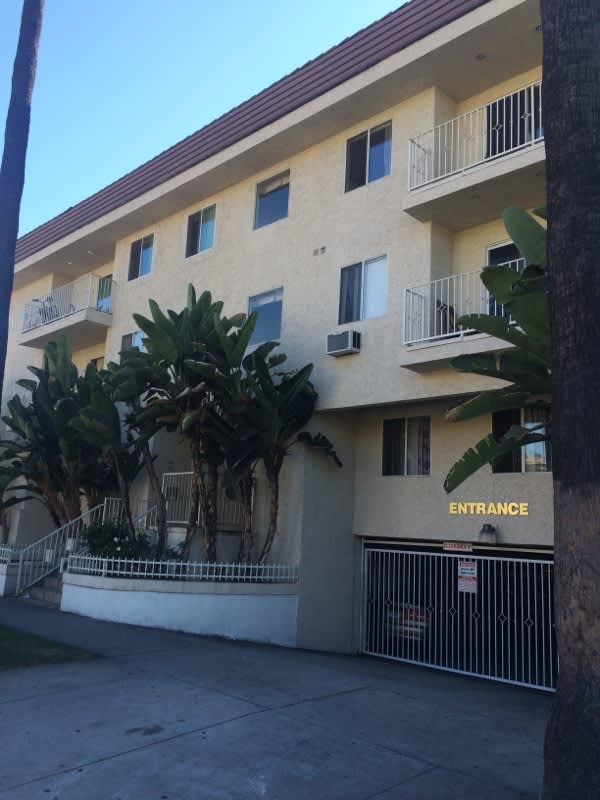247 S. Normandie. – photo 1