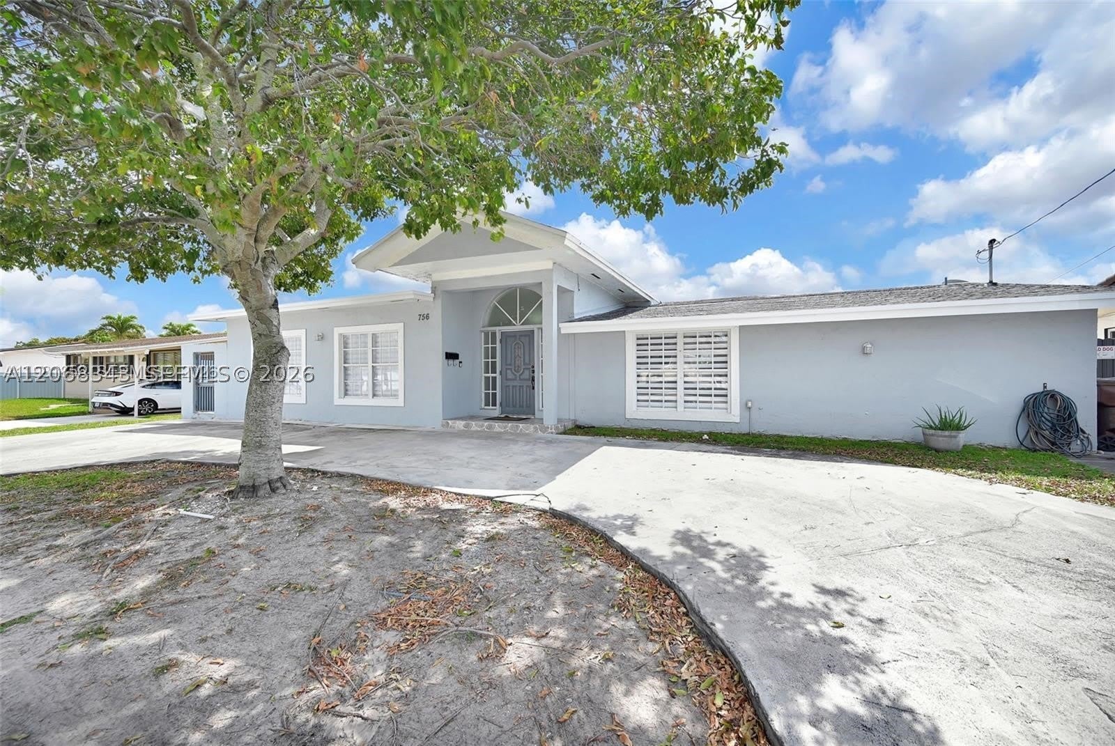 756 W 53rd St – photo 1