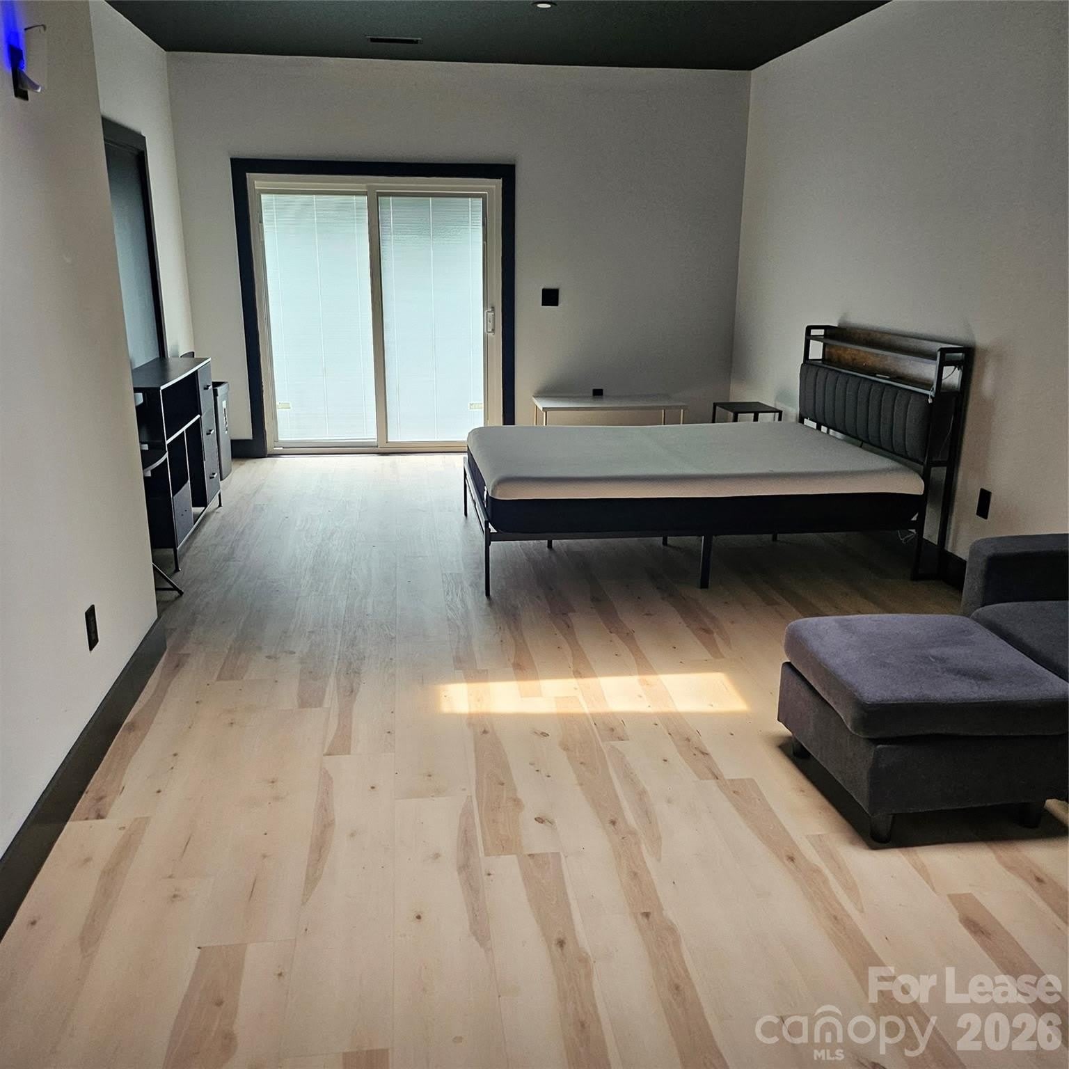 1002 Crawford Road – photo 1 of 15