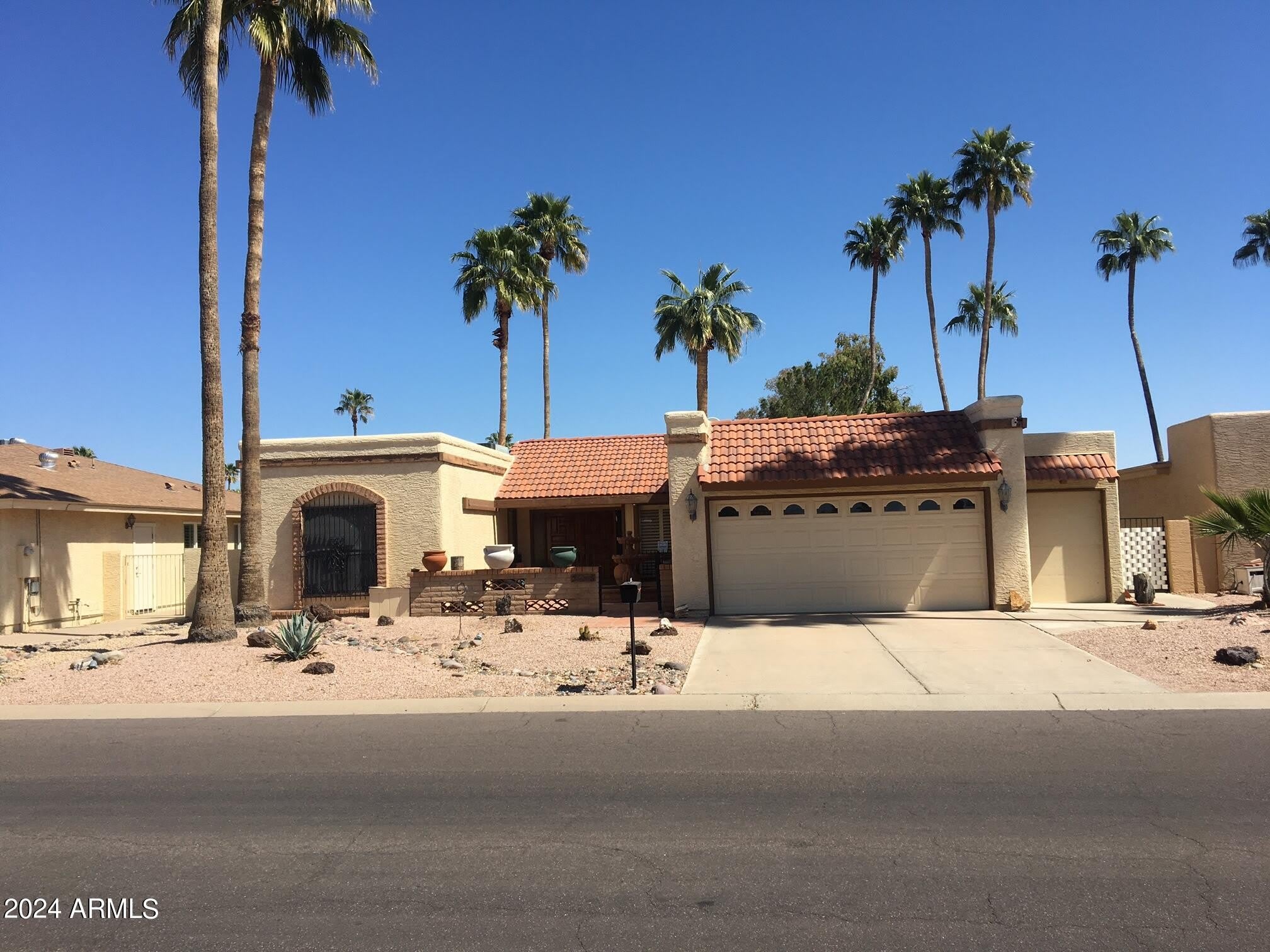 26005 S HOWARD Drive – photo 1