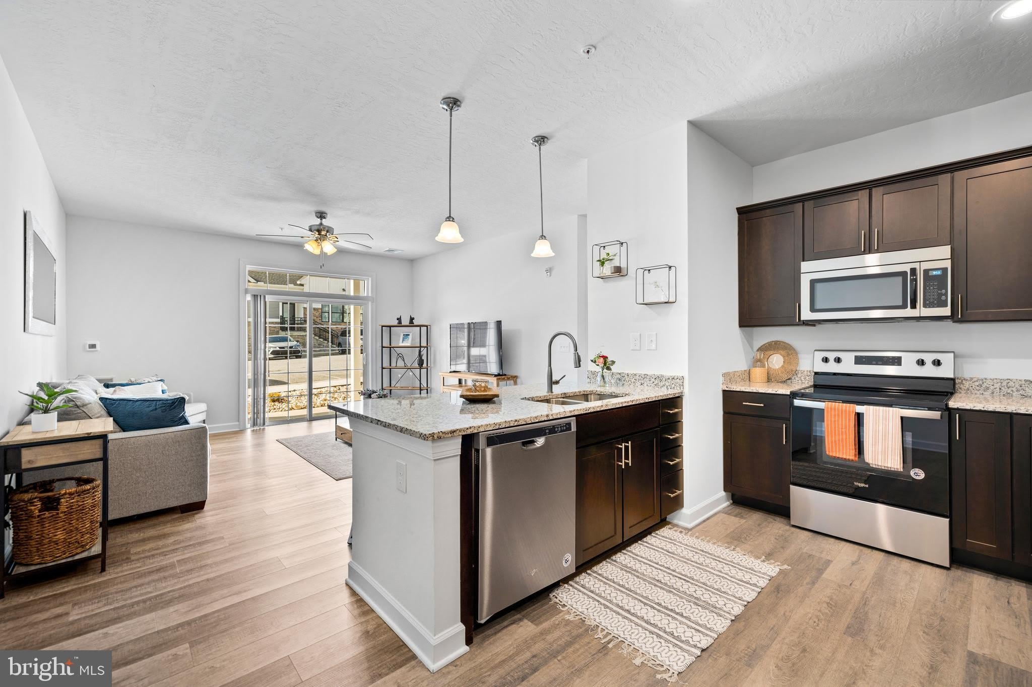 111 SIENNA DR – photo 1 of 18