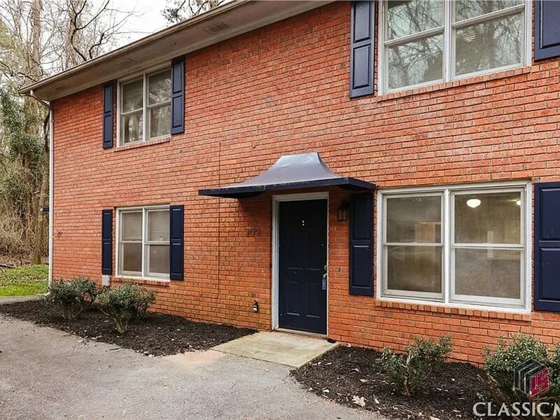 209 Highland Park Dr – photo 1