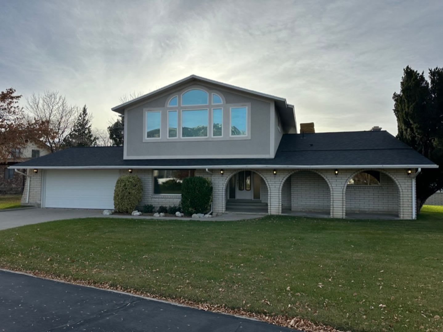 3bd 3bth Home-1 Acre on the Water! – photo 1