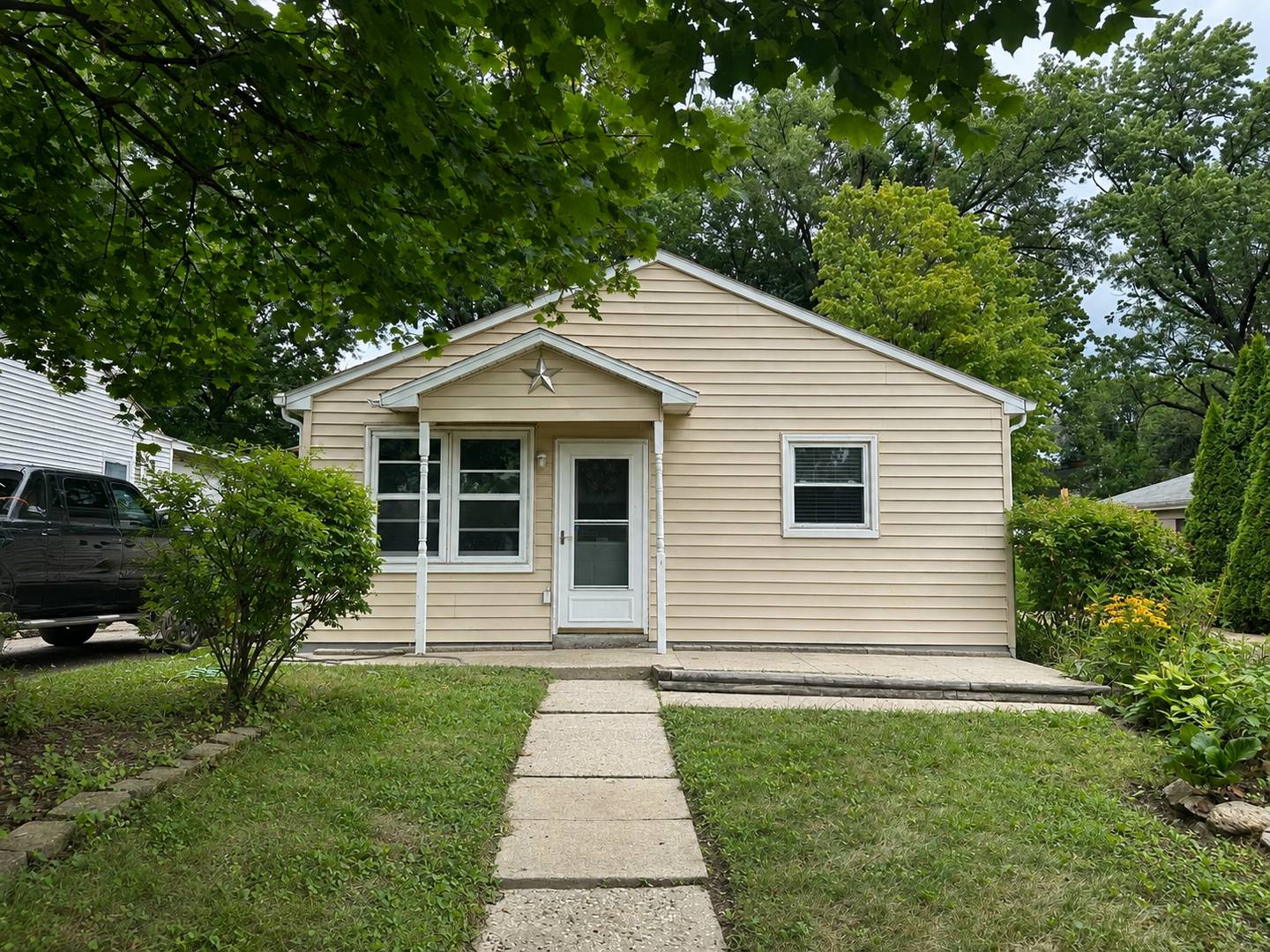 4318 Sheffield Road – photo 1