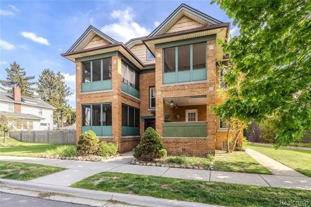 605 W Hudson Avenue – photo 1