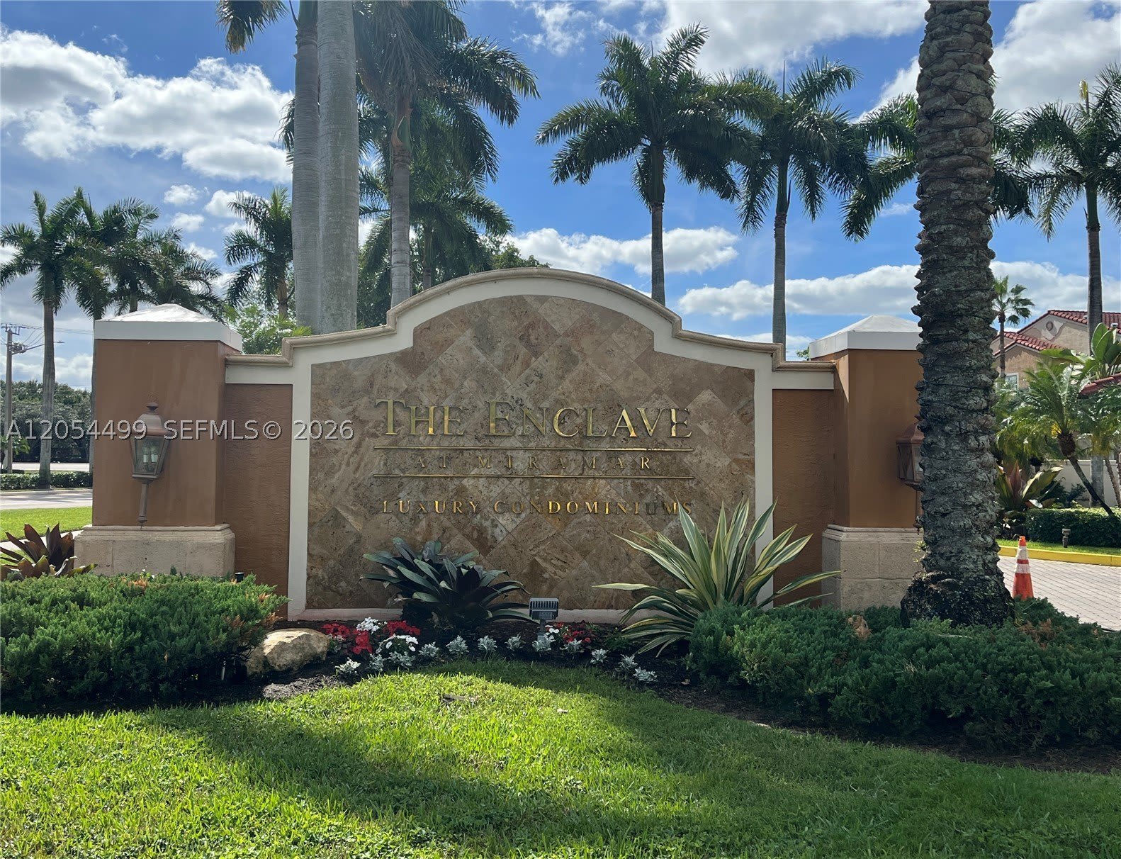 2011 Renaissance Blvd – photo 1