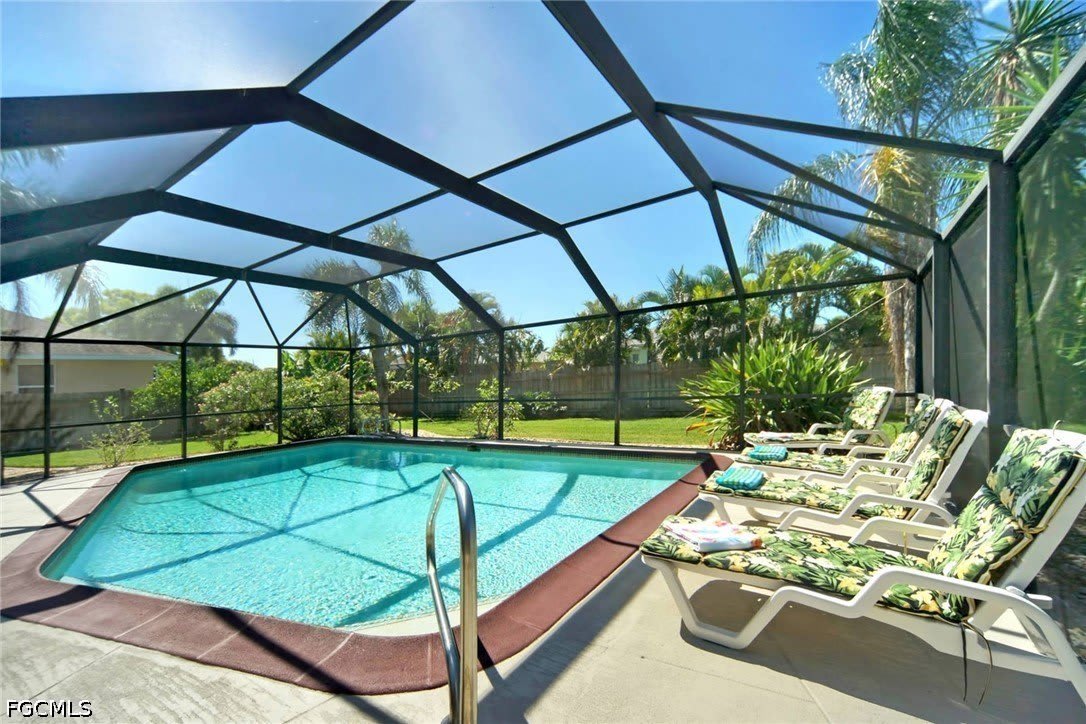 1140 SW 44th Street – photo 1
