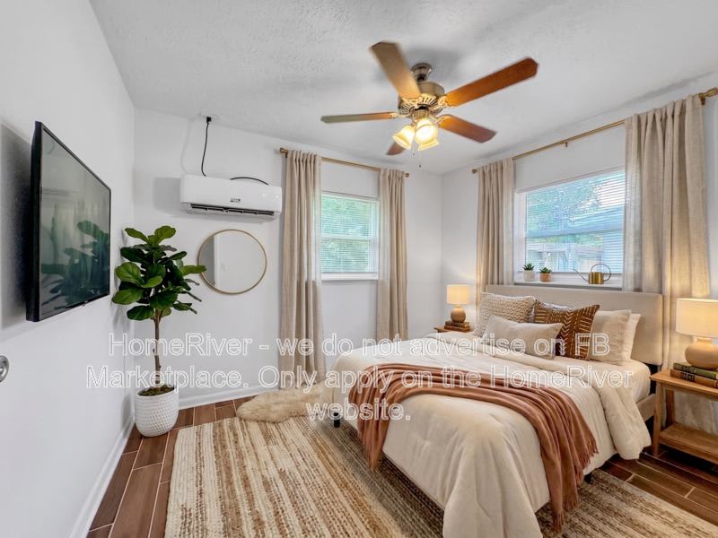 5745 Antoinette Ln – photo 1