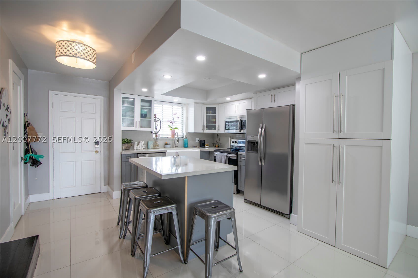 2117 NE 123rd St – photo 1 of 14