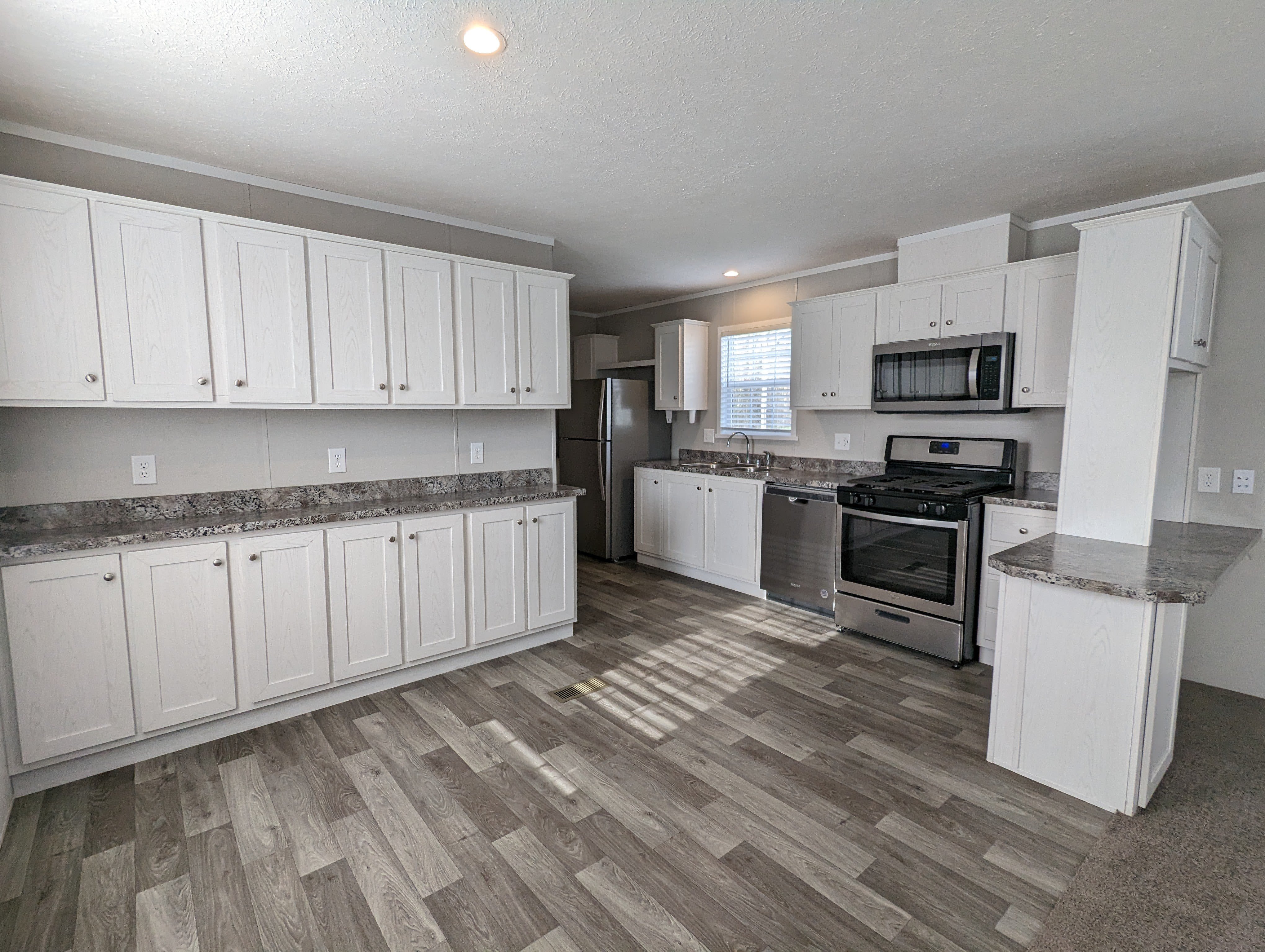 413 Nevada – photo 1