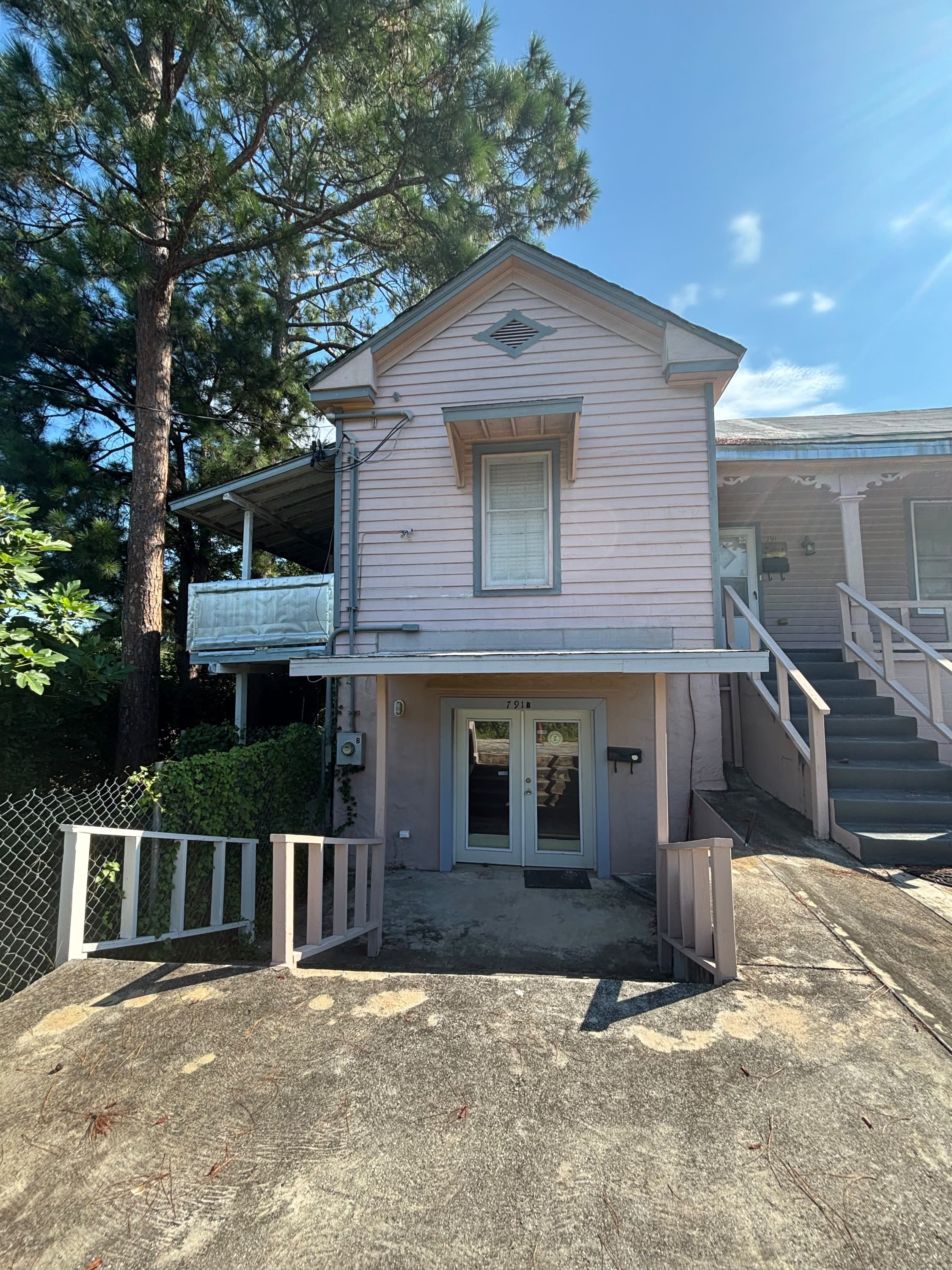 741 Liberty Street – photo 1 of 17