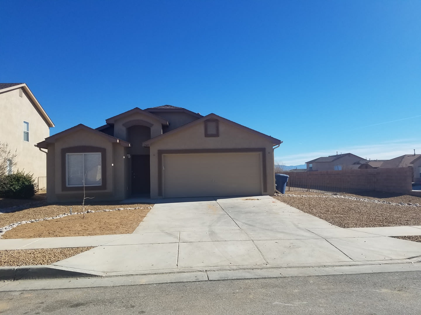 4 Bed 2 Bath Home New Carpet – photo 1 of 31