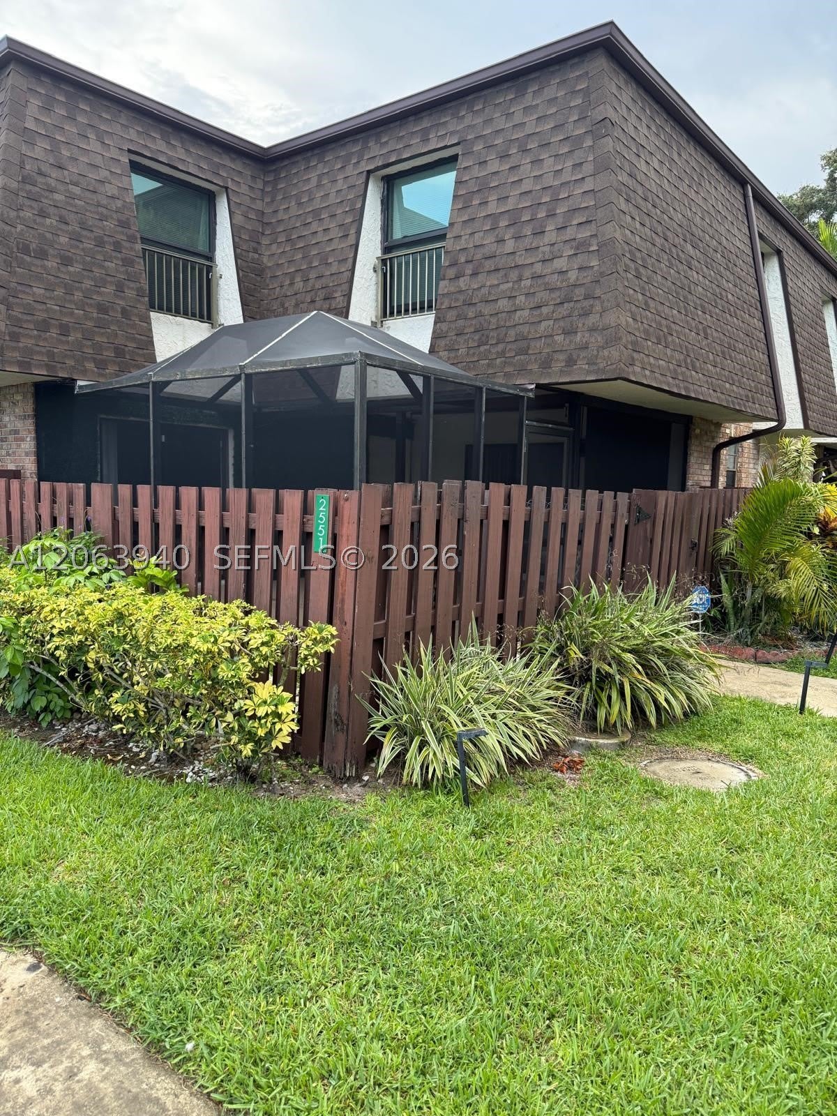 2551 NW 99th Ave – photo 1