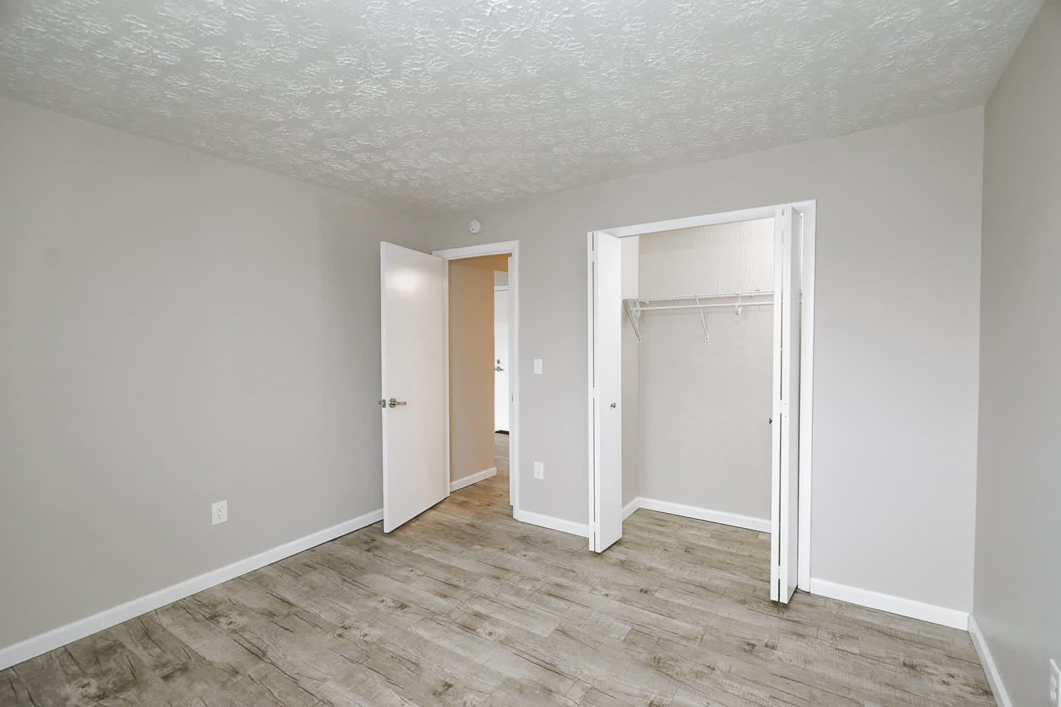 7 Dorchester Drive – photo 1 of 9