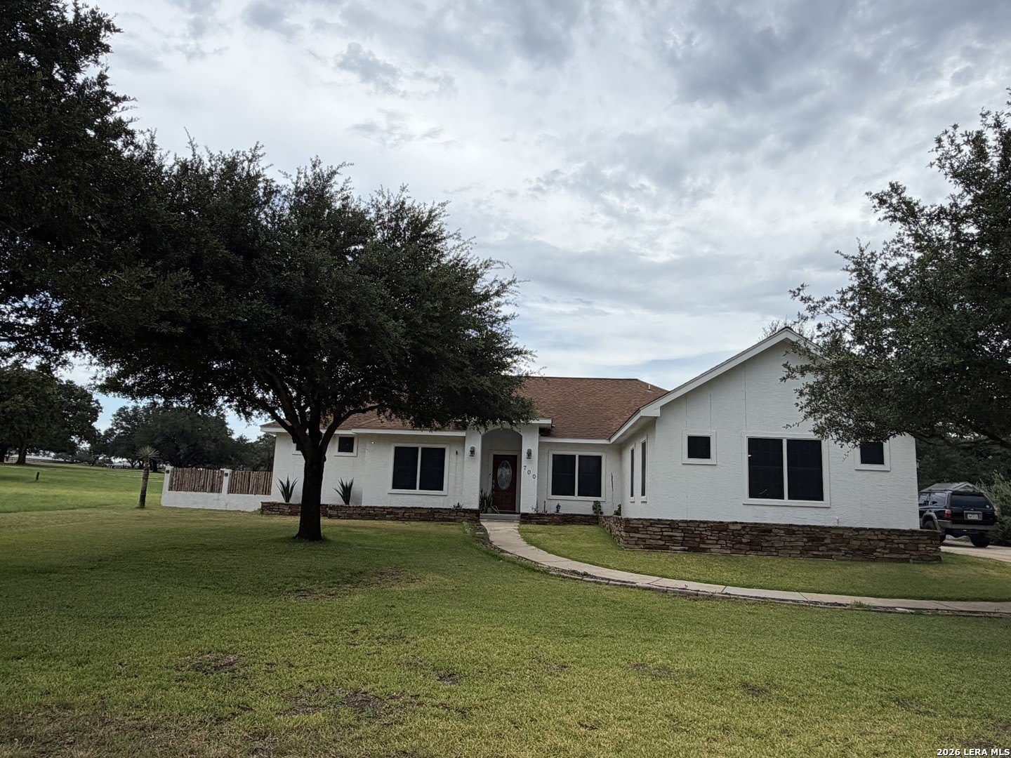 700 JACK NICKOLAUS DR – photo 1 of 18