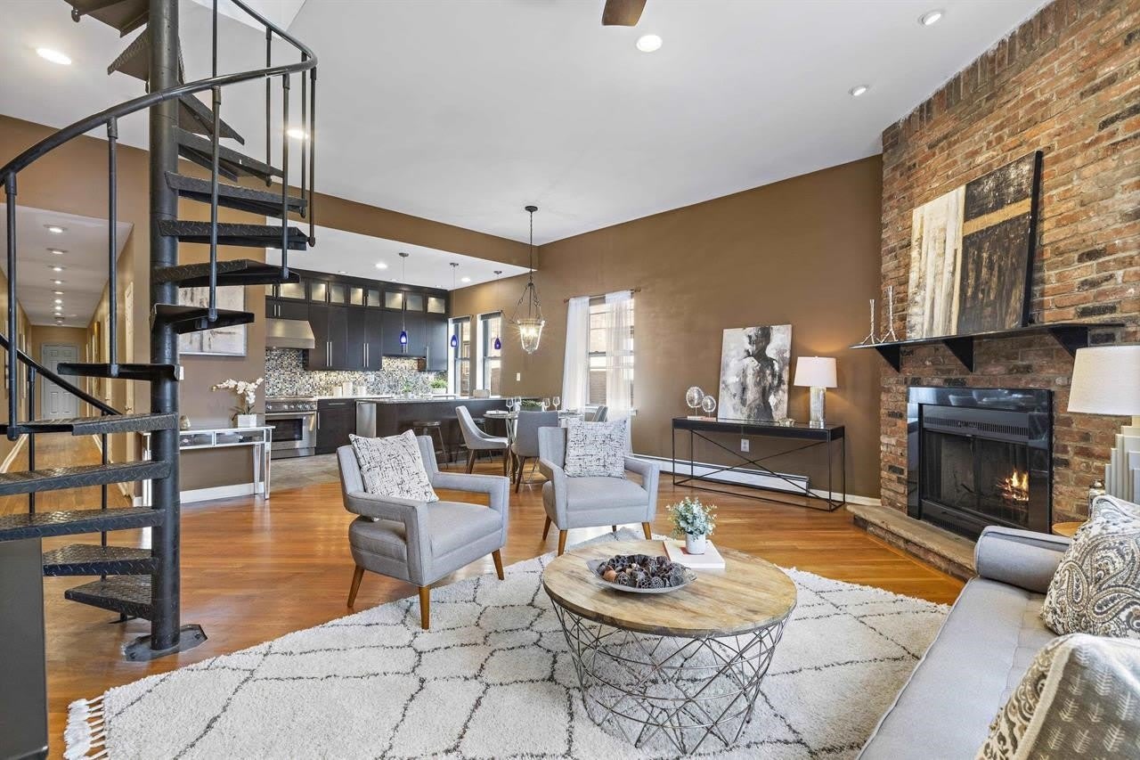 2787 John F Kennedy Blvd – photo 1