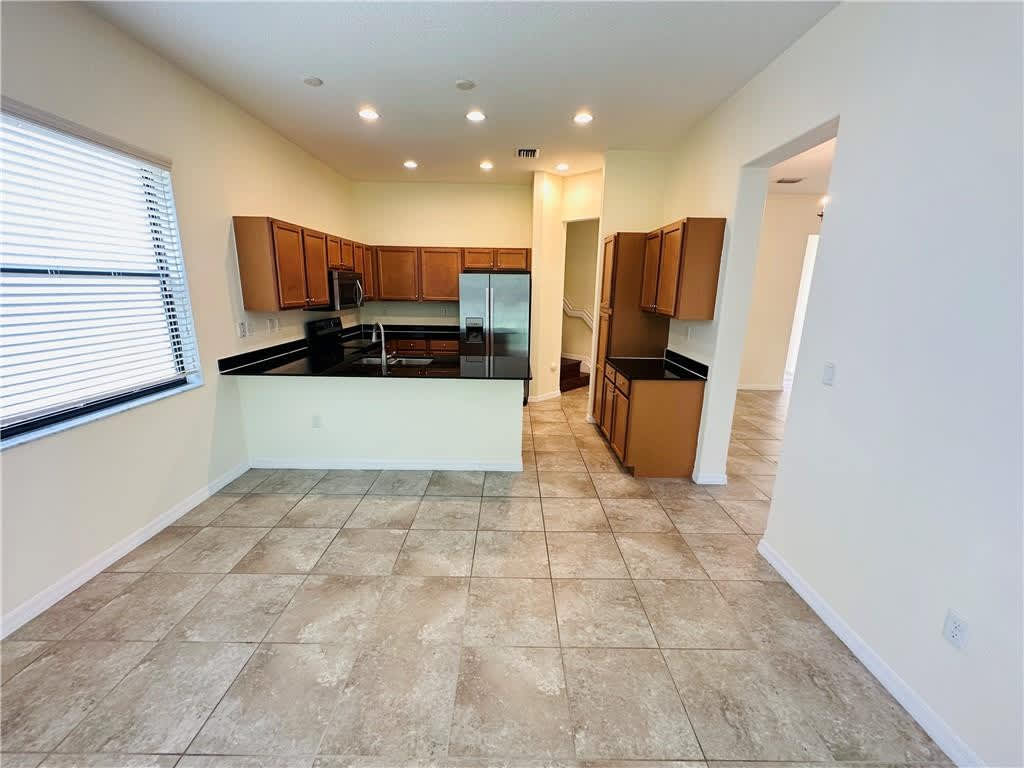 3512 93rd Avenue – photo 1