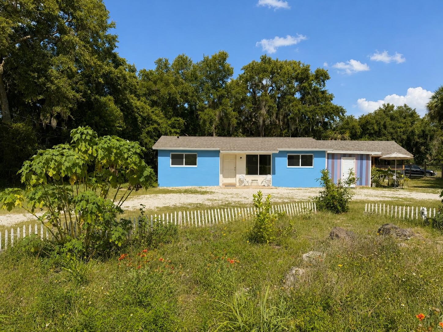 8012 U.s. 1 – photo 1 of 16