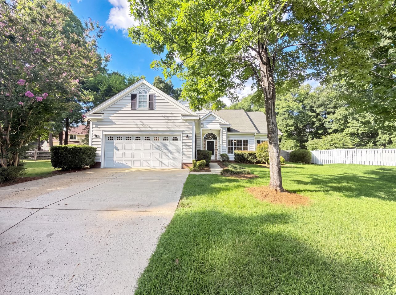 8537 Albury Walk Ln – photo 1