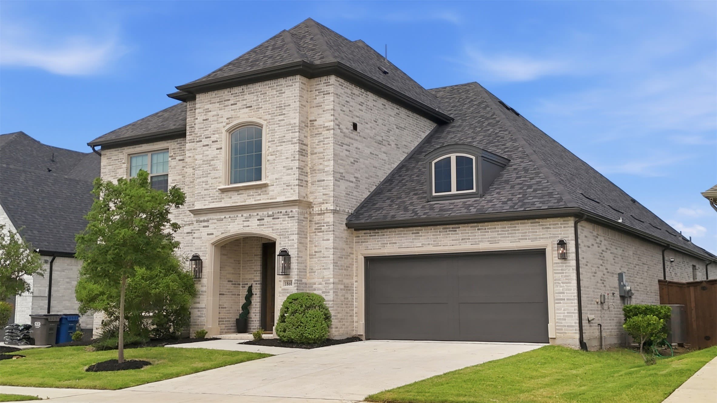 1860 Ellington Drive – photo 1