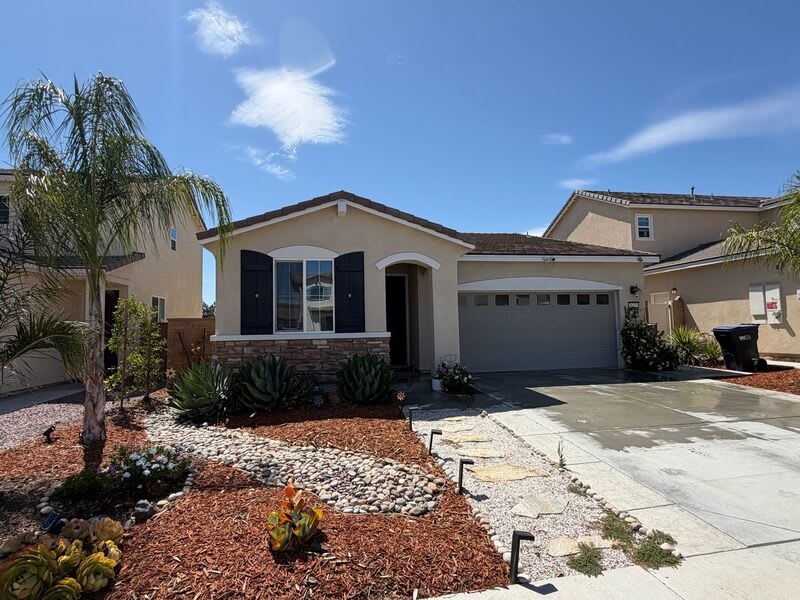 36315 Basalt Ln. – photo 1 of 19