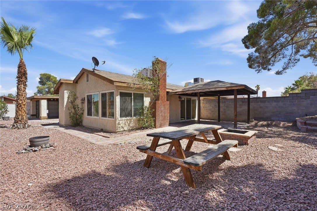 3971 Spring Leaf Drive – photo 1