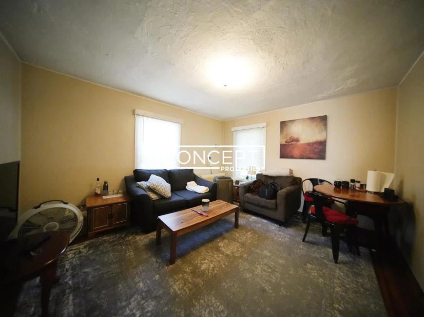 4 Percy Pl. – photo 1 of 6