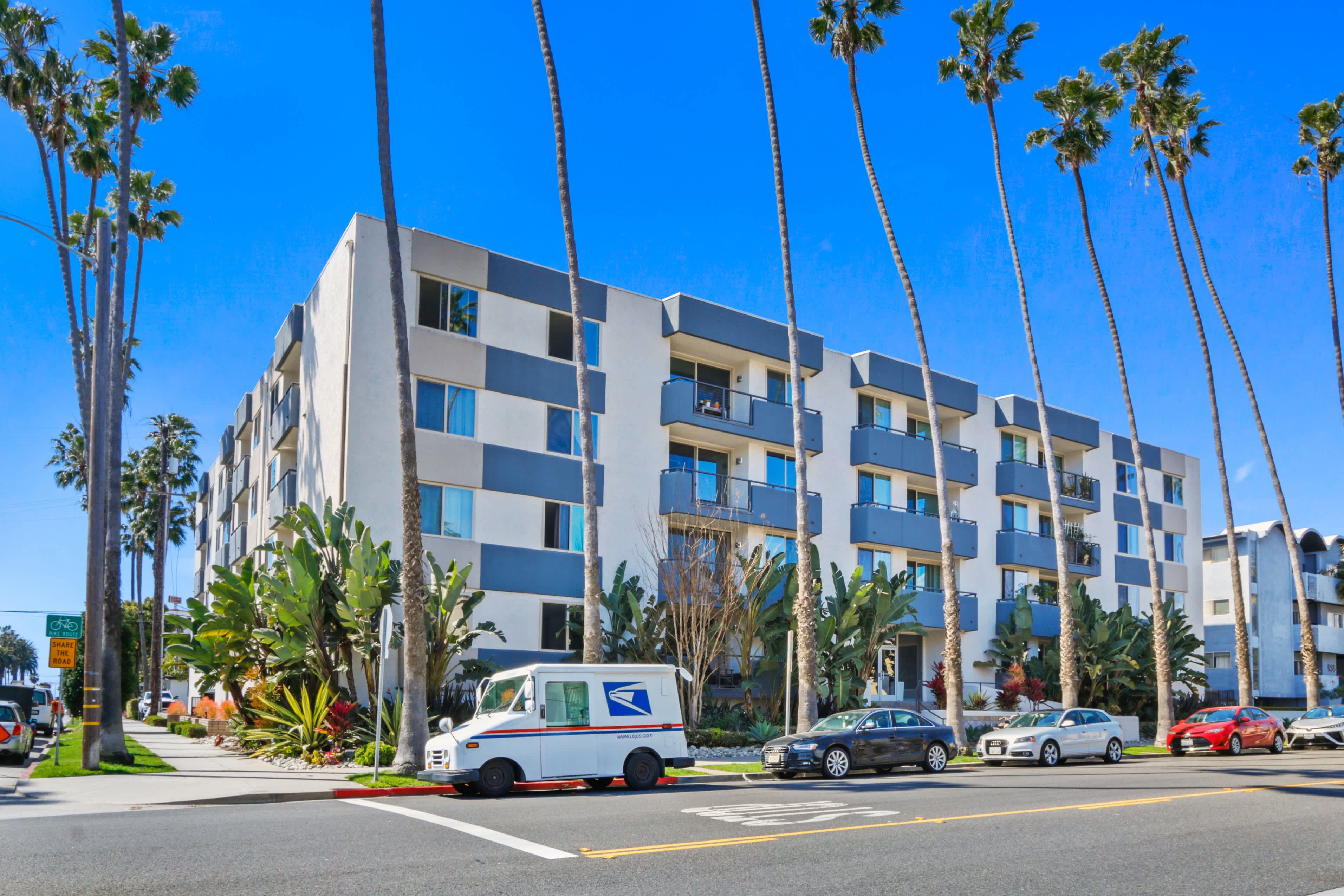 950 4Th Street – photo 1