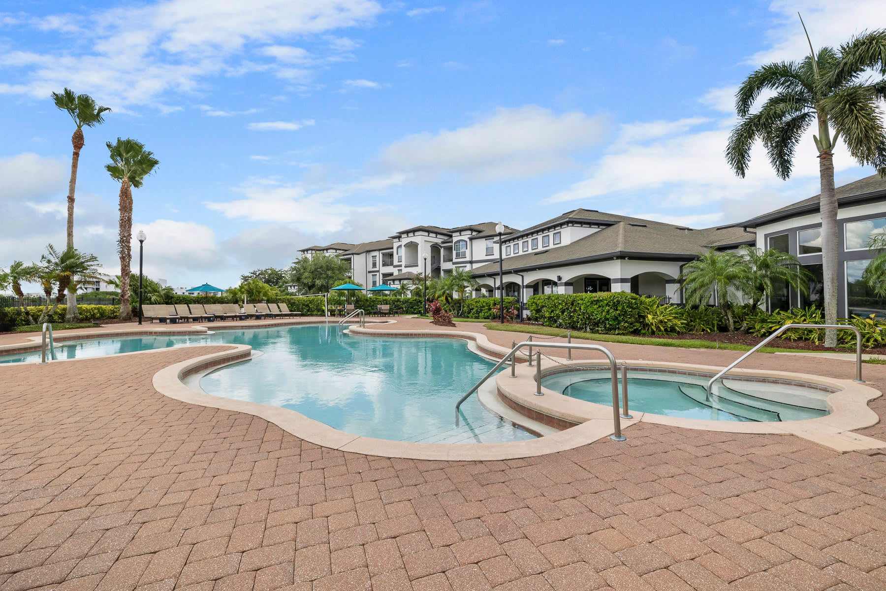Reserve At Beachline Apartments – photo 1