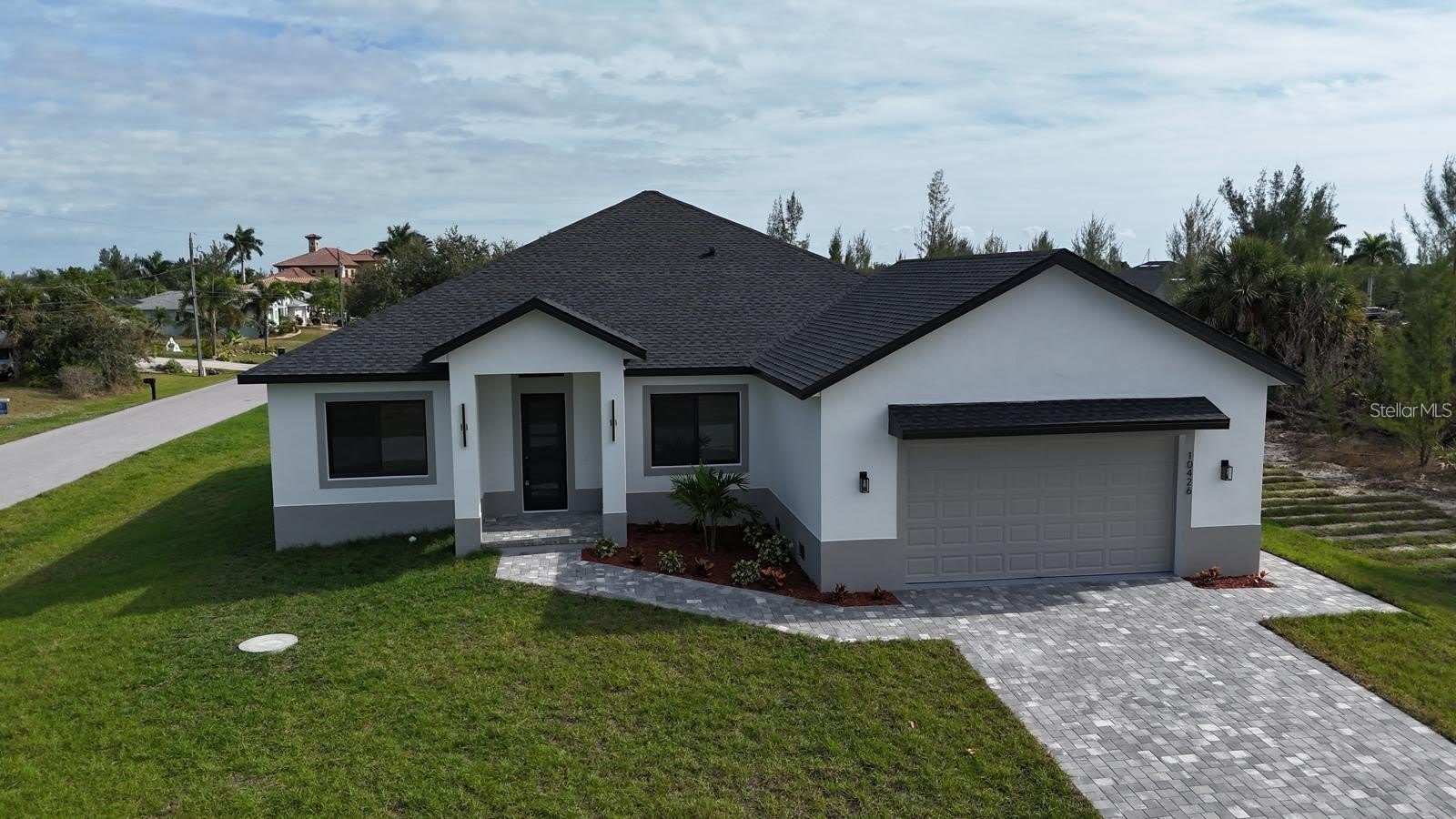 10426 LIVE OAK Road – photo 1