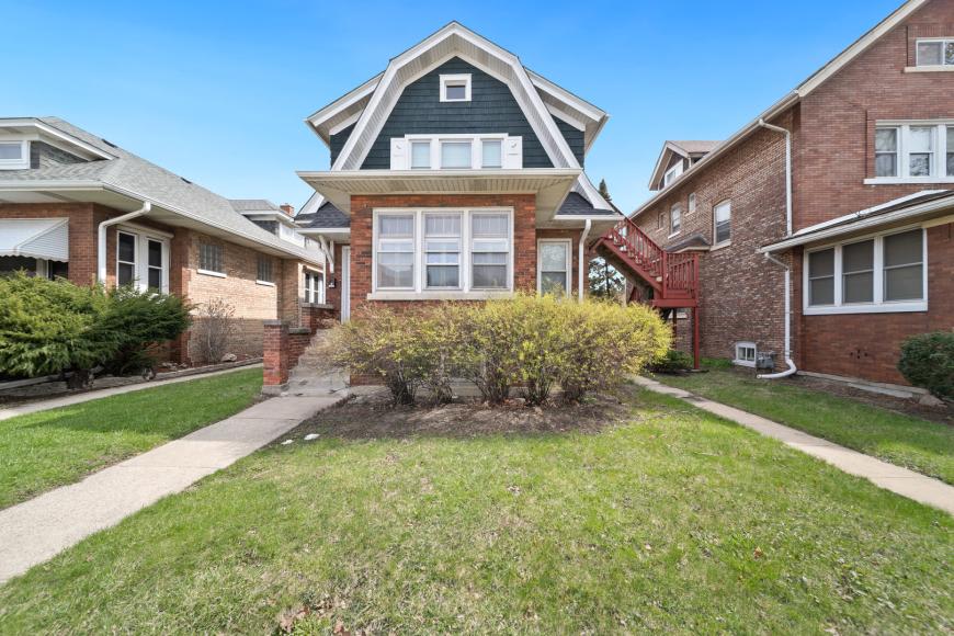 616 Circle Ave. – photo 1 of 10