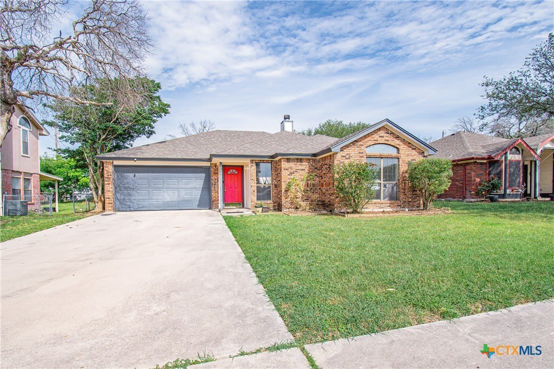 214 Appaloosa Drive – photo 1 of 21