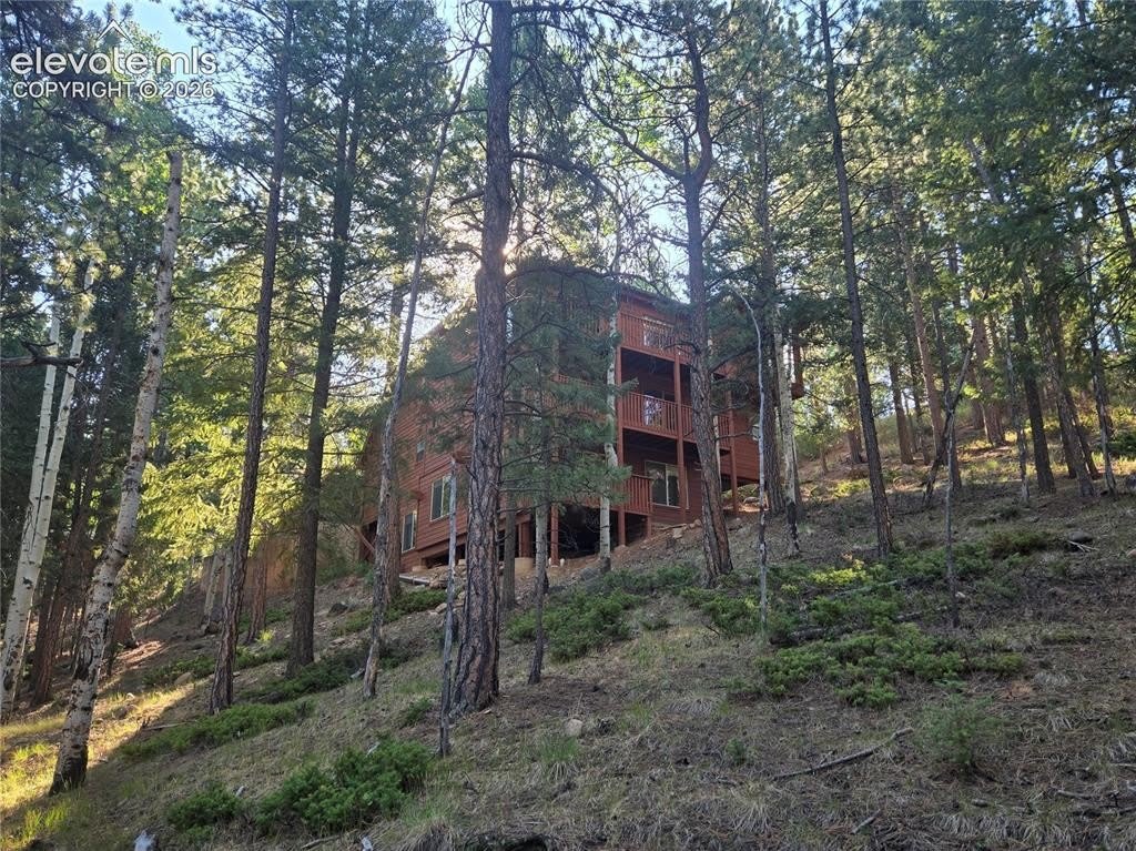 1060 Kings Crown Road – photo 1 of 40