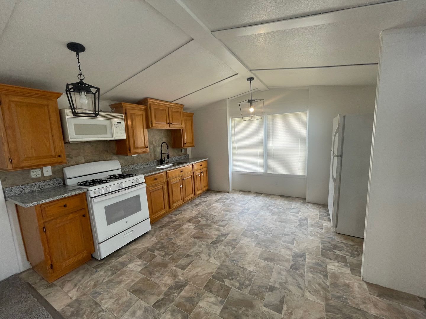 Summit Mobile Home Community – photo 1 of 45
