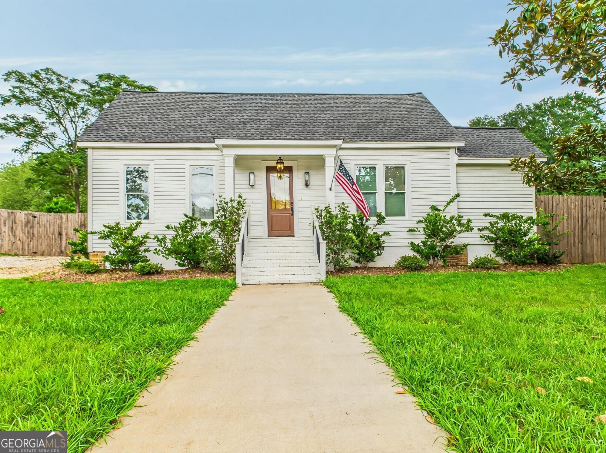 4970 Macon Highway – photo 1 of 19