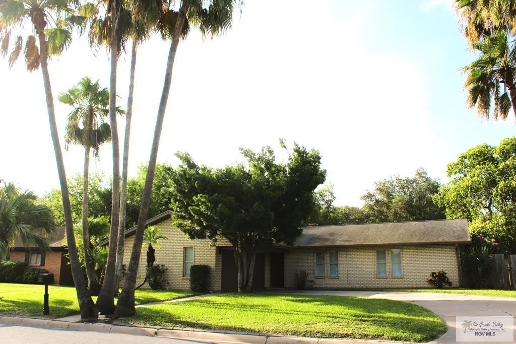 1209 E WILLIAMSON AVE – photo 1 of 22