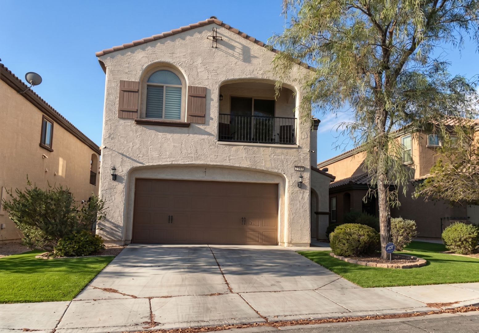 Fully Furnished 3BD/3BA Home in Mountains Edge with Private Pool & Balcony – photo 1
