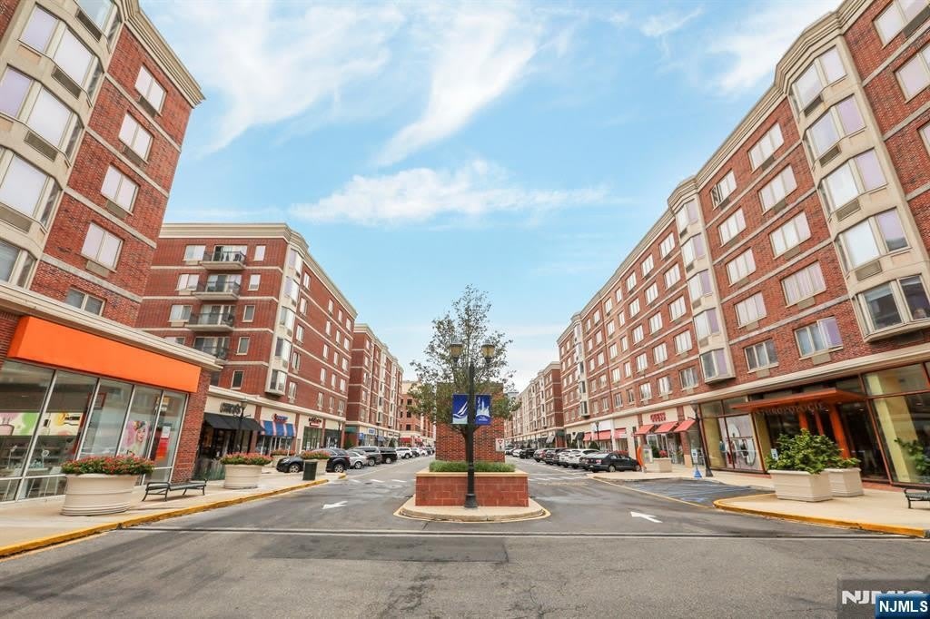 5311 City Place – photo 1