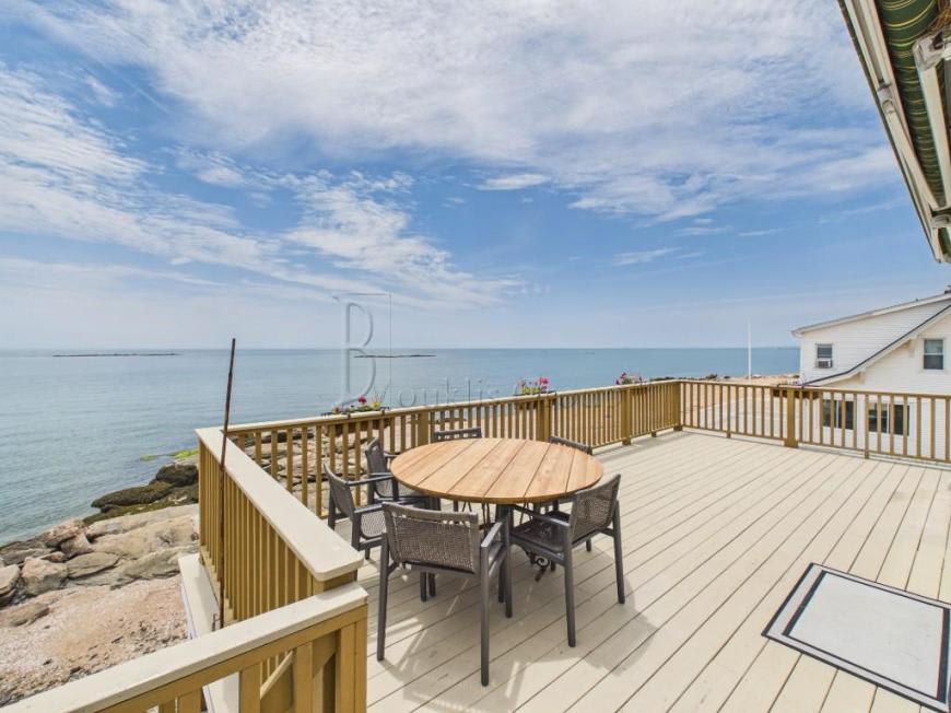4 Cambridge Court – photo 1 of 10