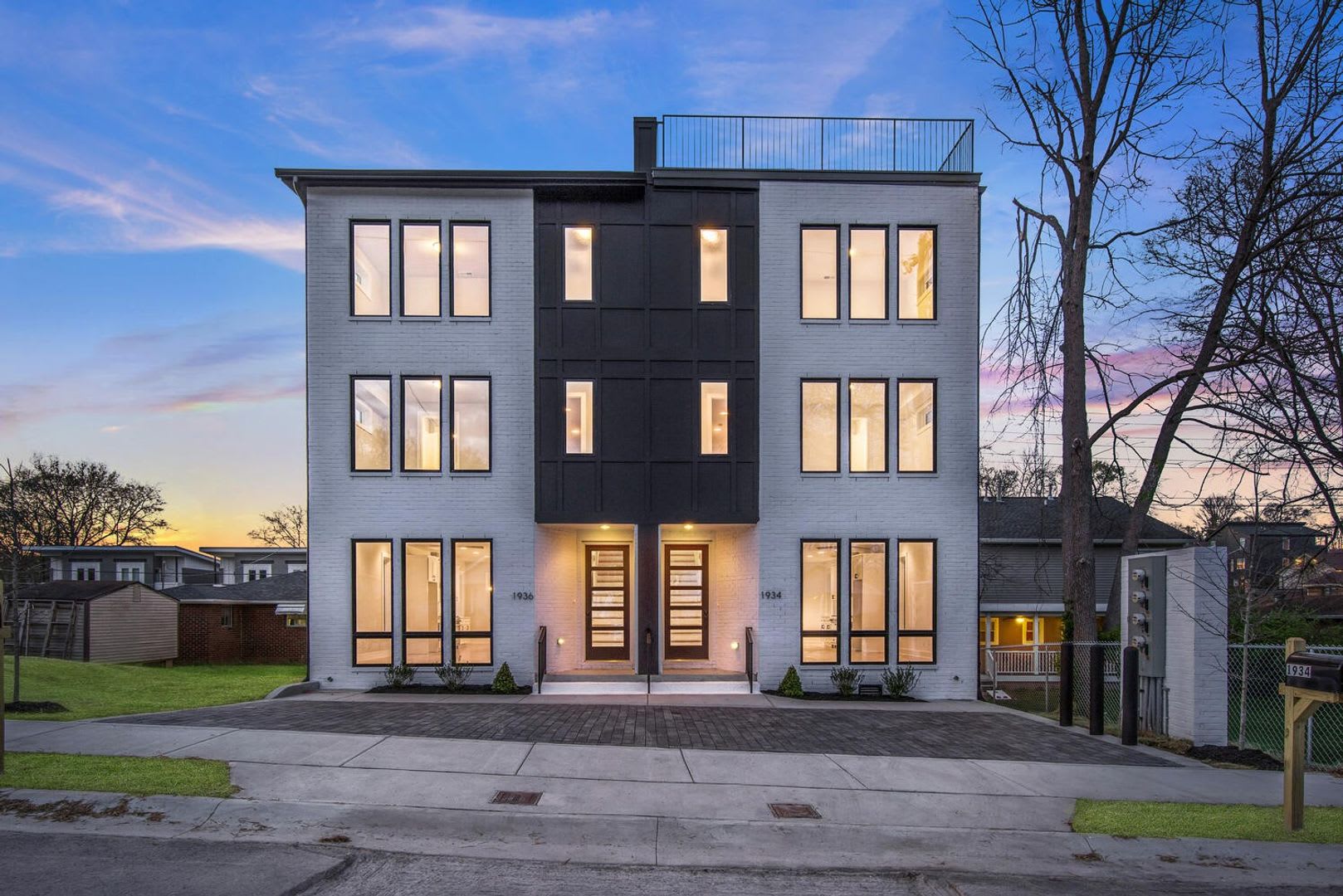 Stunning 4 Bedroom In Nashville – photo 1 of 212